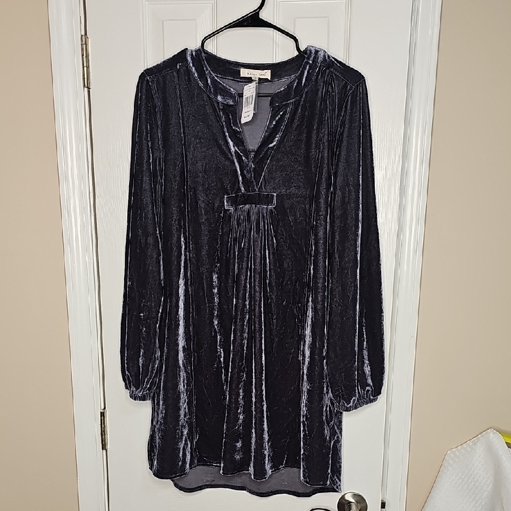 Indigo Soul El Velvet Tunic in Deep Blue